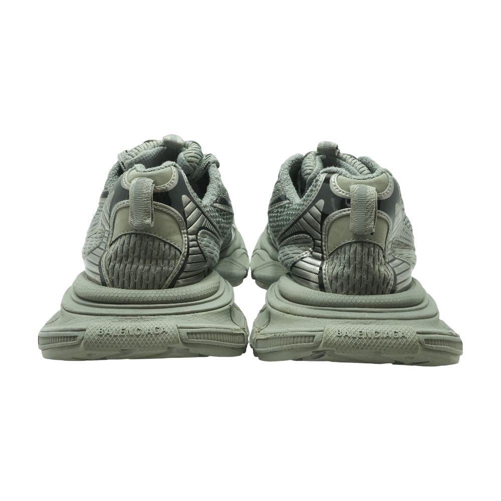 3XL Gray Low Top Athletic Shoes