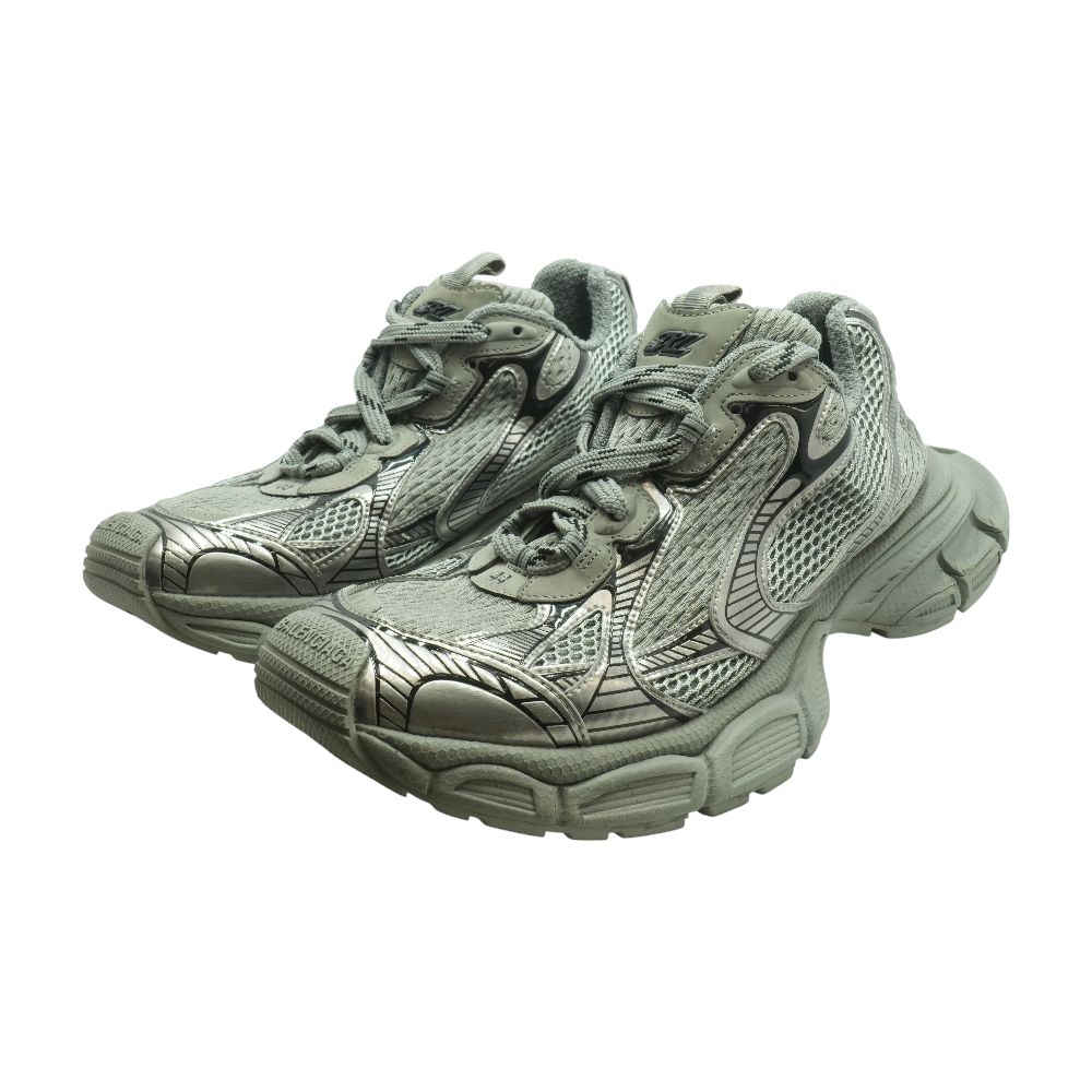 3XL Gray Low Top Athletic Shoes
